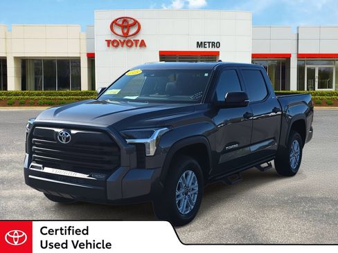Certified 2025 Toyota Tundra SR5 image 1