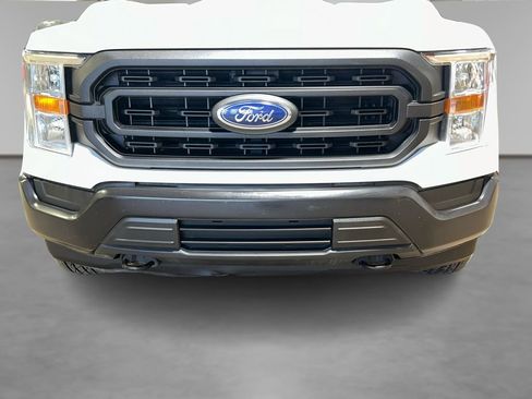 Used 2021 Ford F150 XL w/ Trailer Tow Package image 11