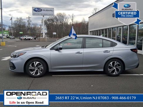 Used 2025 Subaru Legacy Premium AWD/4WD image 4