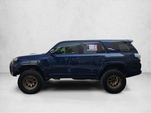 Used 2023 Toyota 4Runner TRD Off-Road Premium AWD/4WD image 9