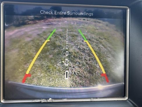 Used 2014 Jeep Grand Cherokee Limited w/ Luxury Group II AWD/4WD image 13