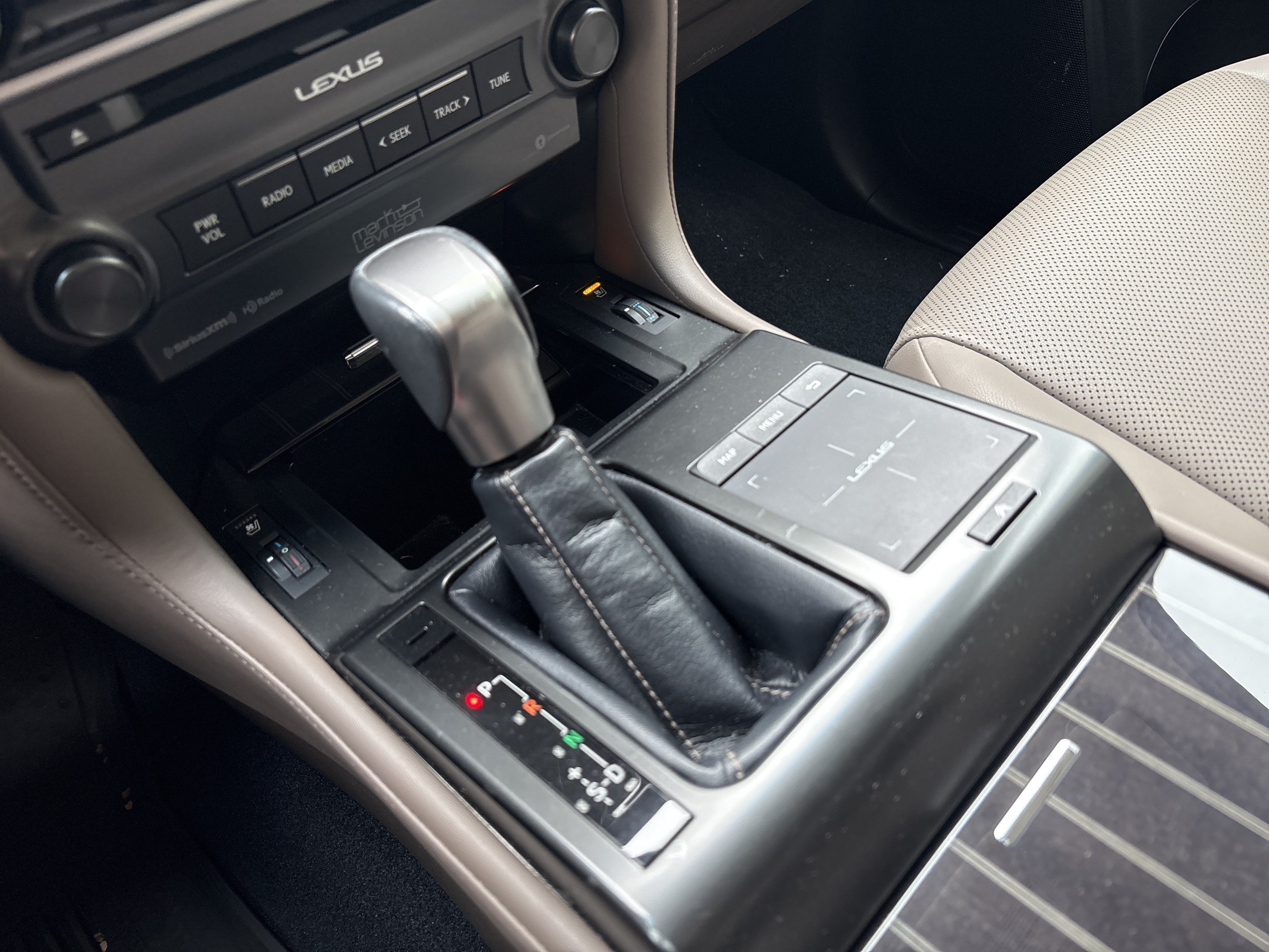 Used 2023 Lexus GX 460 Premium AWD/4WD image 26
