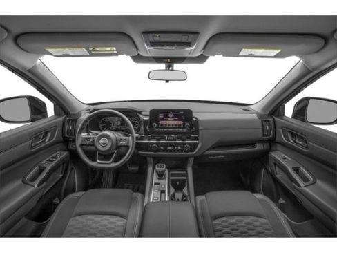 Used 2024 Nissan Pathfinder SV image 31