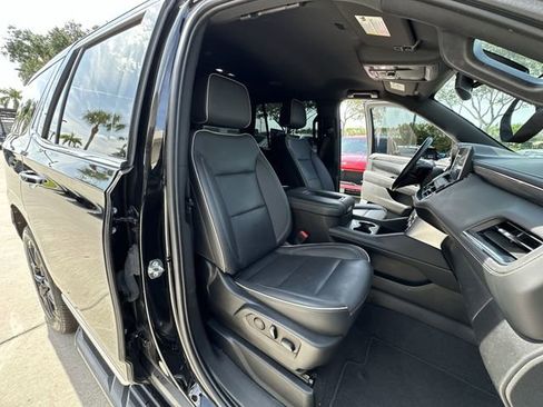 Certified 2023 GMC Yukon SLT w/ SLT Luxury Package RWD image 32