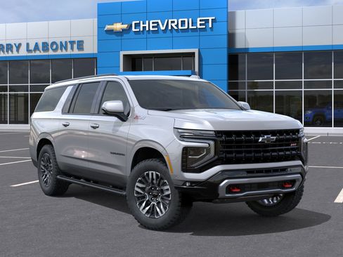 New 2026 Chevrolet Suburban Z71 AWD/4WD image 9