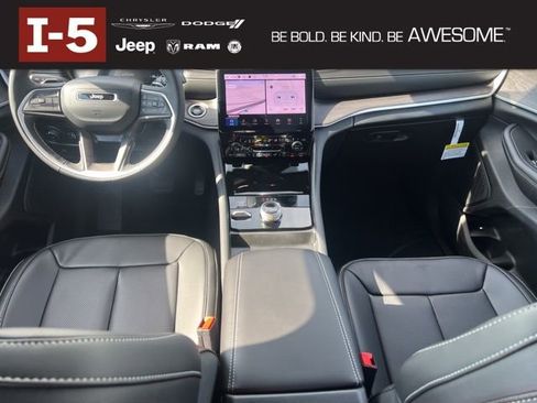 New 2025 Jeep Grand Cherokee L Limited w/ Luxury Tech Group II image 16