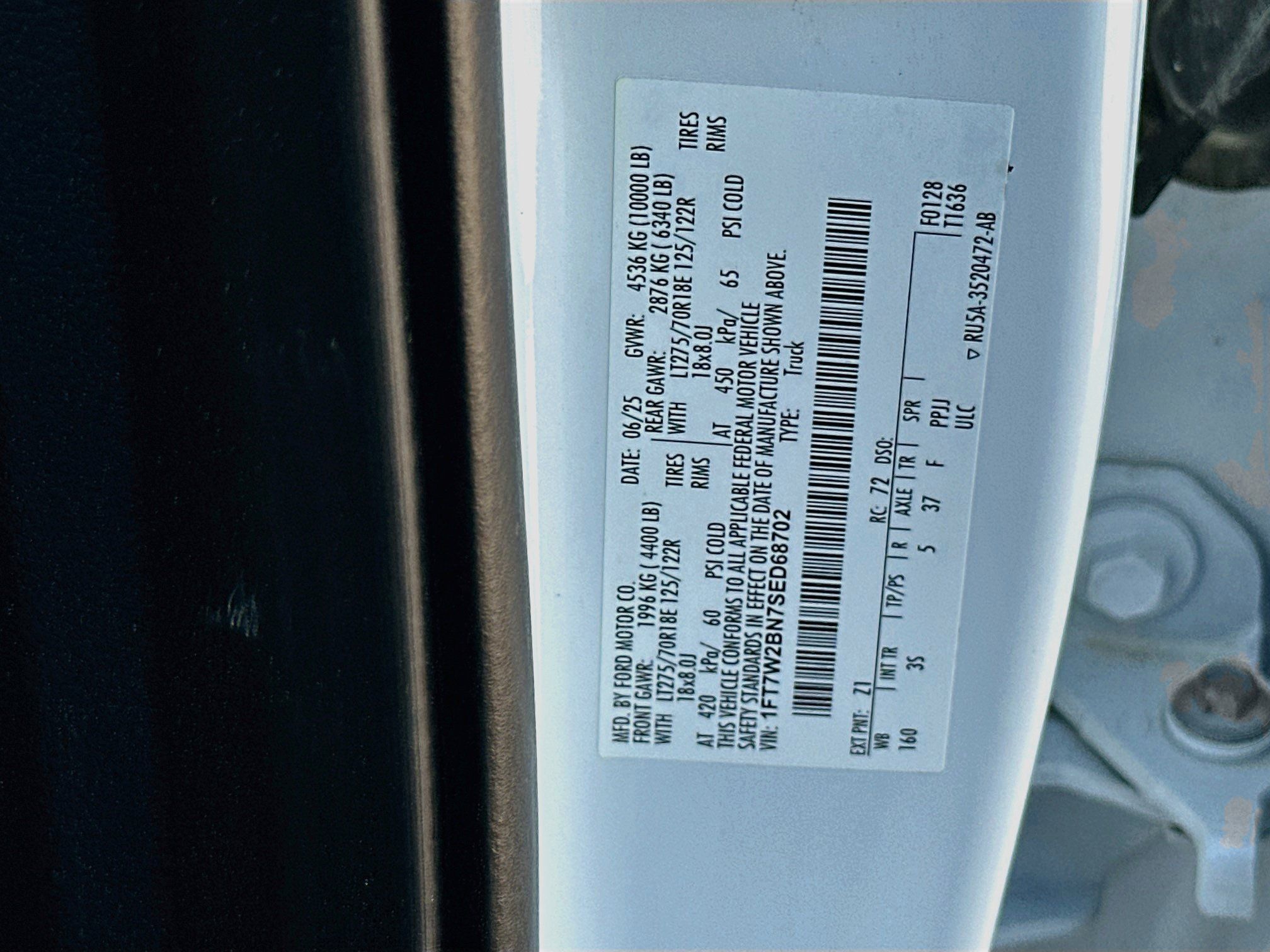 Used 2025 Ford F250 XLT AWD/4WD image 12