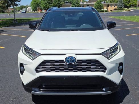 Used 2020 Toyota RAV4 XSE w/ XSE Grade Weather Package AWD/4WD image 8