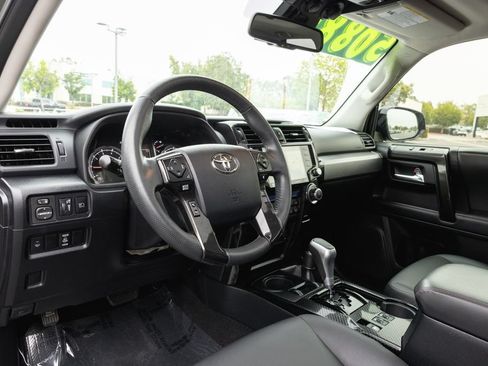 Certified 2020 Toyota 4Runner TRD Pro AWD/4WD image 10