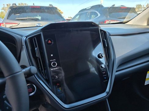 New 2025 Subaru Crosstrek 2.5i Limited w/ Popular Package #4A image 17