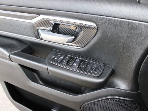 Used 2020 RAM 1500 Big Horn AWD/4WD image 23