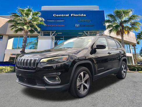 Used 2022 Jeep Cherokee Limited AWD/4WD image 9