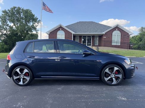 Used 2016 Volkswagen GTI SE w/ Lighting Package (SEL) FWD image 7