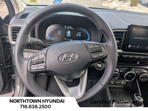 Certified 2026 Hyundai Venue SEL image 8