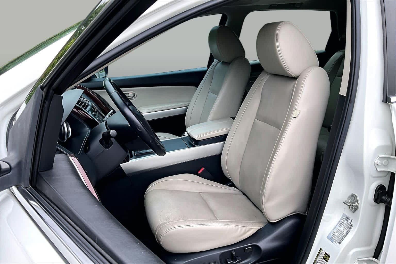 Used 2015 MAZDA CX-9 Grand Touring w/ GT Technology Package AWD/4WD image 9