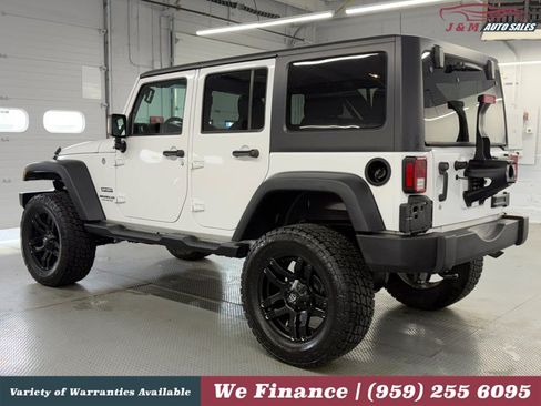 Used 2017 Jeep Wrangler Unlimited Sport w/ Quick Order Package 24S AWD/4WD image 11