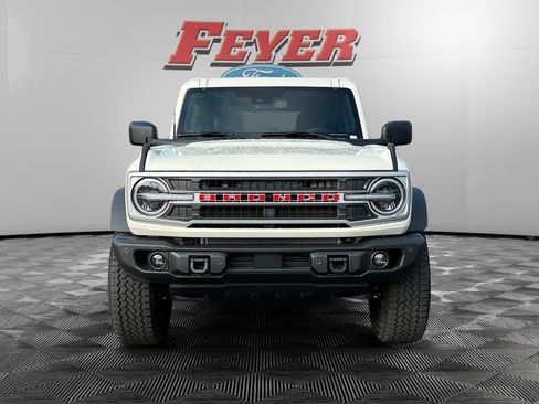 New 2026 Ford Bronco Outer Banks w/ Sasquatch Package AWD/4WD image 2
