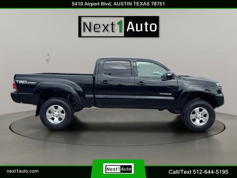 Used 2015 Toyota Tacoma 4x4 Double Cab w/ TRD Sport Package image 4