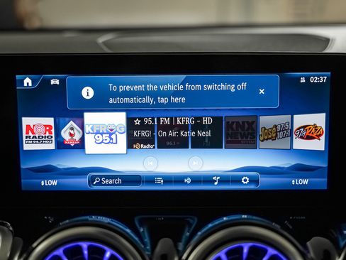 Certified 2025 Mercedes-Benz GLB 250 image 20