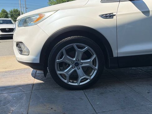 Used 2017 Ford Escape Titanium w/ Equipment Group 301A FWD image 12