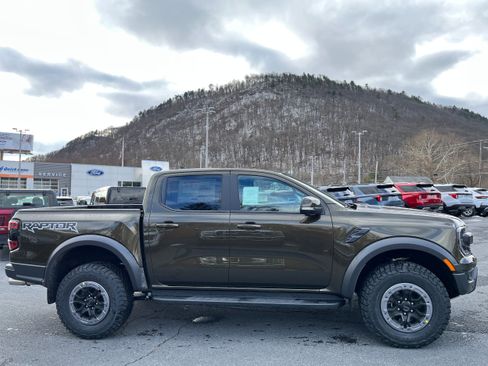 New 2025 Ford Ranger Raptor image 26