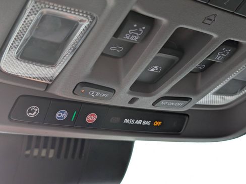 Used 2024 Chevrolet Silverado 1500 RST w/ Convenience Package II AWD/4WD image 20