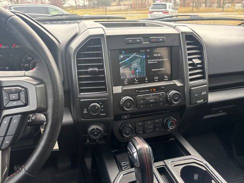 Used 2018 Ford F150 XLT w/ Equipment Group 302A Luxury image 15