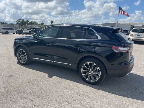 Used 2023 Lincoln Nautilus Reserve w/ Equipment Group 201A AWD/4WD image 4