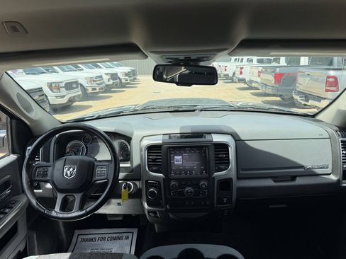 Used 2019 RAM 1500 Big Horn RWD image 17