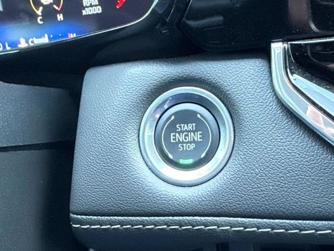 Used 2024 Chevrolet Colorado LT w/ LT Convenience Package RWD image 34