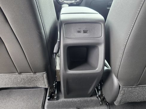 New 2026 Chevrolet Trax LT w/ Driver Confidence Package FWD image 23