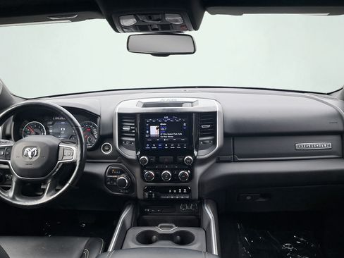 Used 2019 RAM 1500 Big Horn AWD/4WD image 17