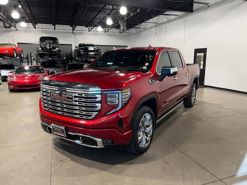 Used 2023 GMC Sierra 1500 Denali w/ Denali Reserve Package image 7