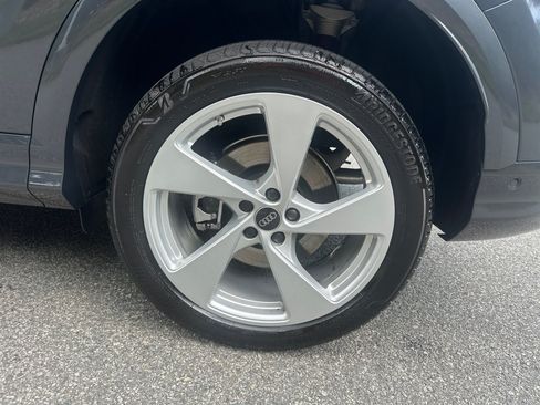 Certified 2025 Audi Q5 Premium Plus AWD/4WD image 22