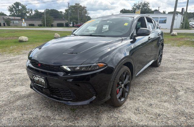 Used 2024 Dodge Hornet R/T w/ Track Pack AWD/4WD image 9