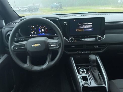 New 2025 Chevrolet Colorado W/T w/ WT Custom Package image 10