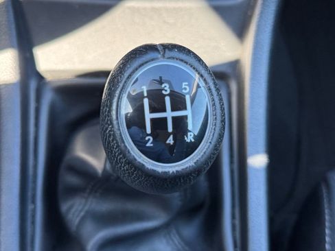 Used 2014 Subaru Impreza 2.0i Sport Premium image 21