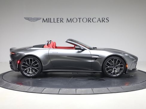 Used 2026 Aston Martin V8 Vantage Roadster image 10