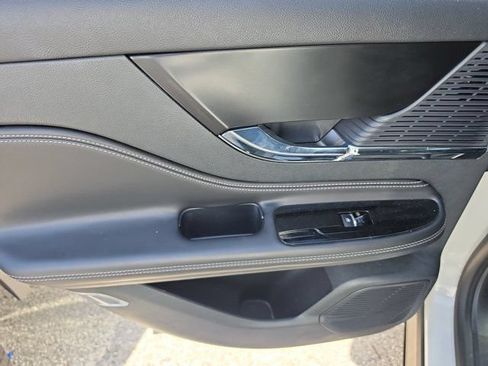Used 2021 Lincoln Corsair FWD image 8