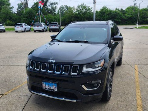 Used 2017 Jeep Compass Limited AWD/4WD image 1