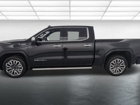 Used 2023 GMC Sierra 1500 Denali Ultimate AWD/4WD image 5