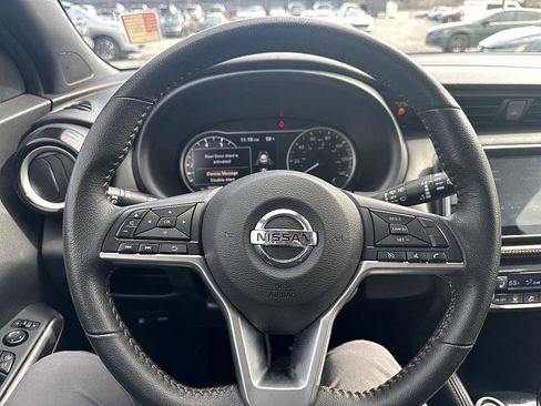 Certified 2020 Nissan Kicks SR w/ SR Premium Package image 23