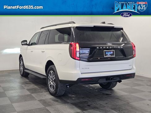 New 2026 Ford Expedition Max Active RWD image 4