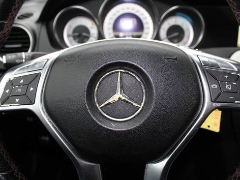 Used 2013 Mercedes-Benz C 300 4MATIC Sedan image 14