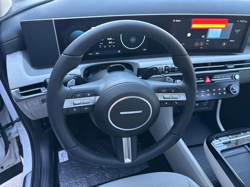 New 2026 Hyundai Tucson Limited image 24