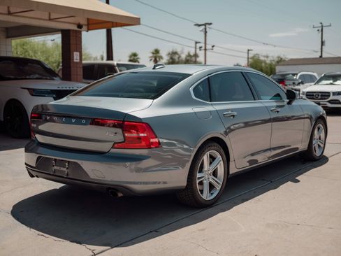 Used 2018 Volvo S90 T5 Momentum w/ Protection Package Premier AWD/4WD image 3