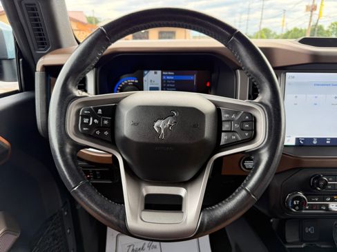 Used 2023 Ford Bronco Outer Banks AWD/4WD image 21
