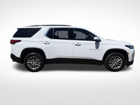 Used 2022 Chevrolet Traverse LT AWD/4WD image 9