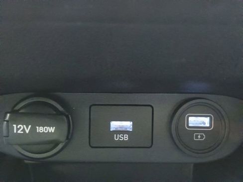 Used 2023 Hyundai Elantra SE w/ Cargo Package image 21