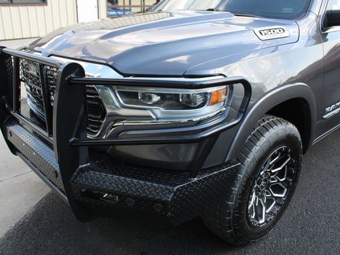 Used 2019 RAM 1500 Limited AWD/4WD image 3